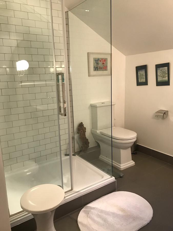 Holmewood Homestay Londen Buitenkant foto