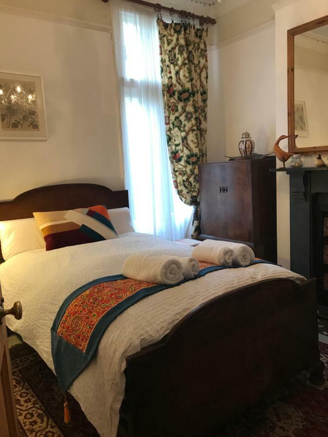 Holmewood Homestay Londen Buitenkant foto